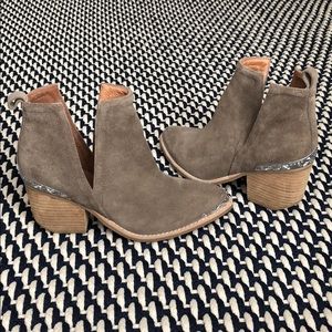 Jeffrey Campbell suede mid-heel western booties